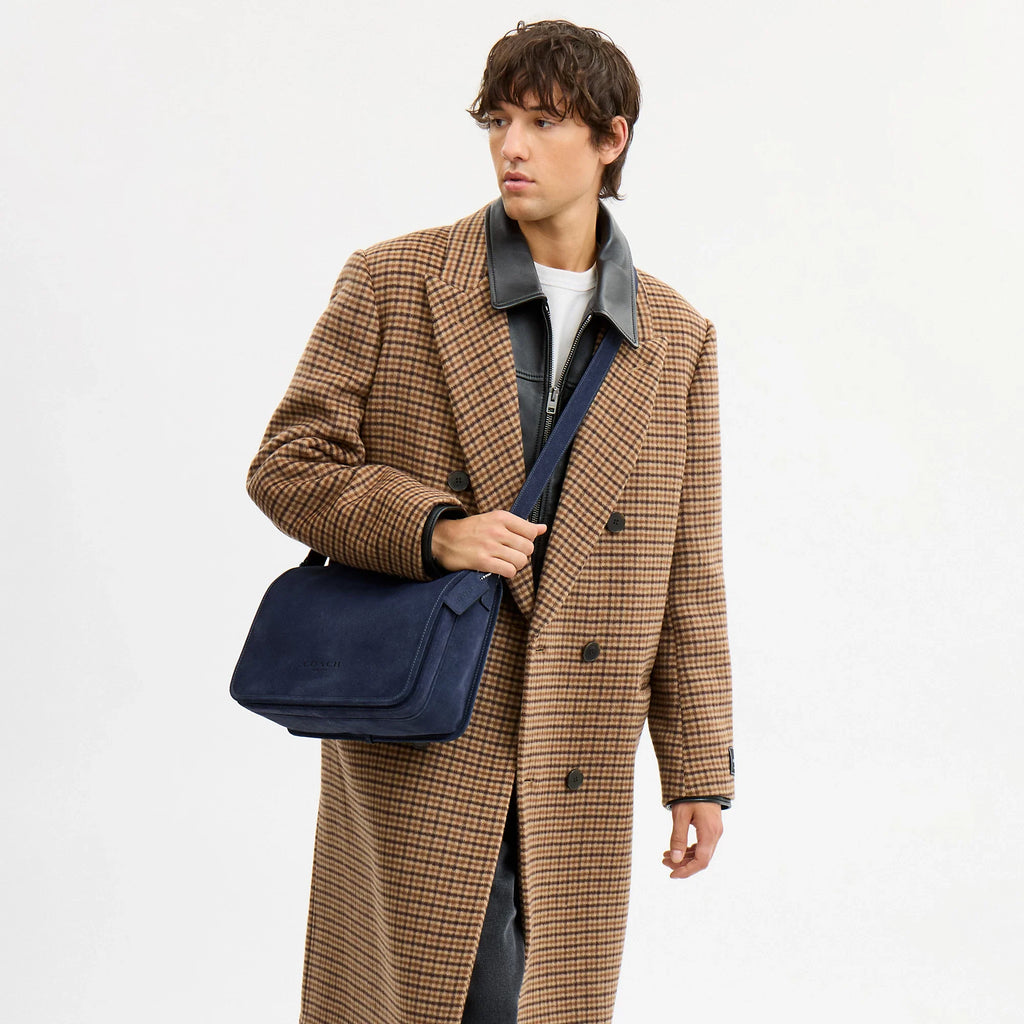 Coach Outlet Colby Messenger Bag 32