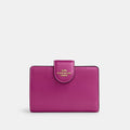Coach Outlet Medium Corner Zip Wallet