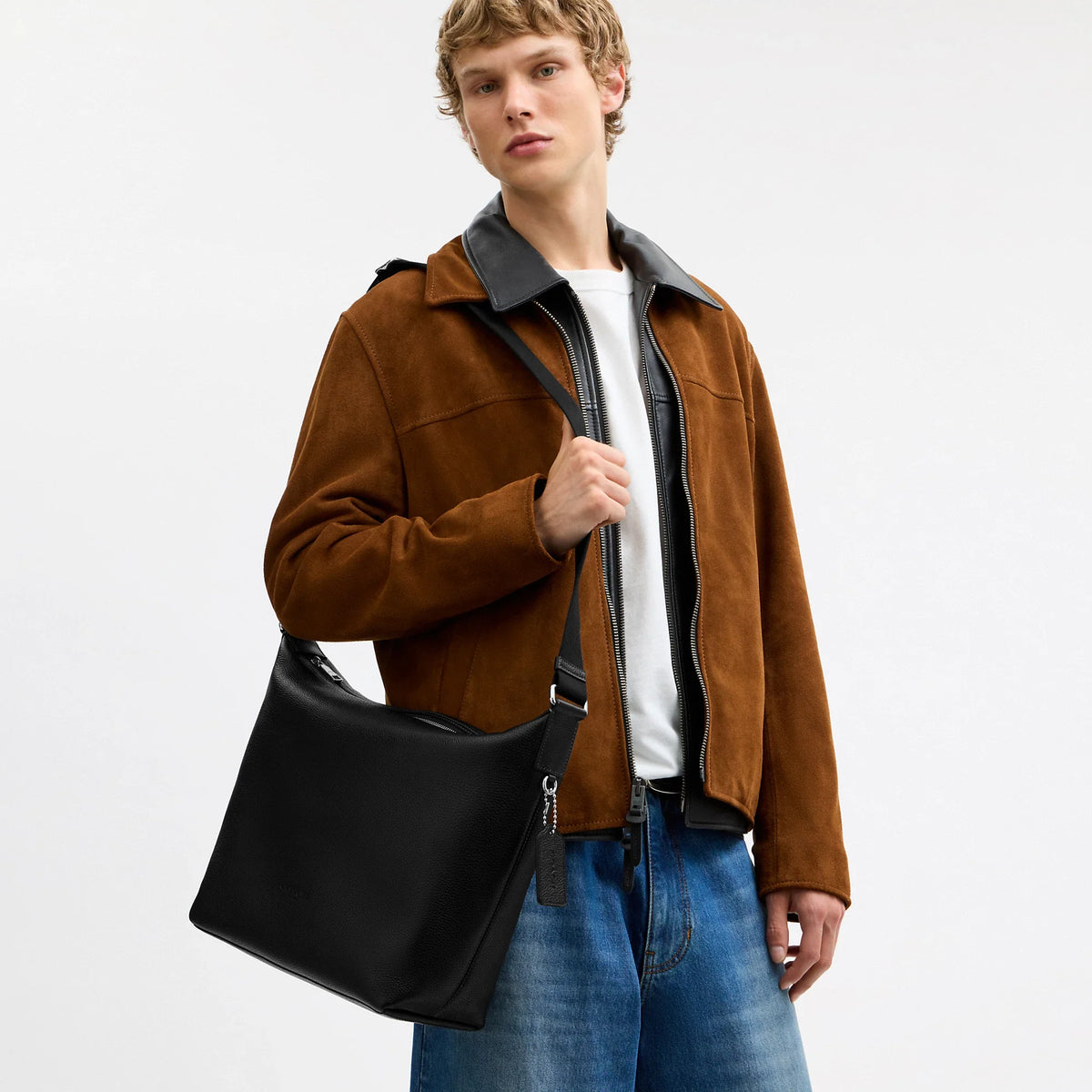 Coach Outlet Finn Hobo Bag 32