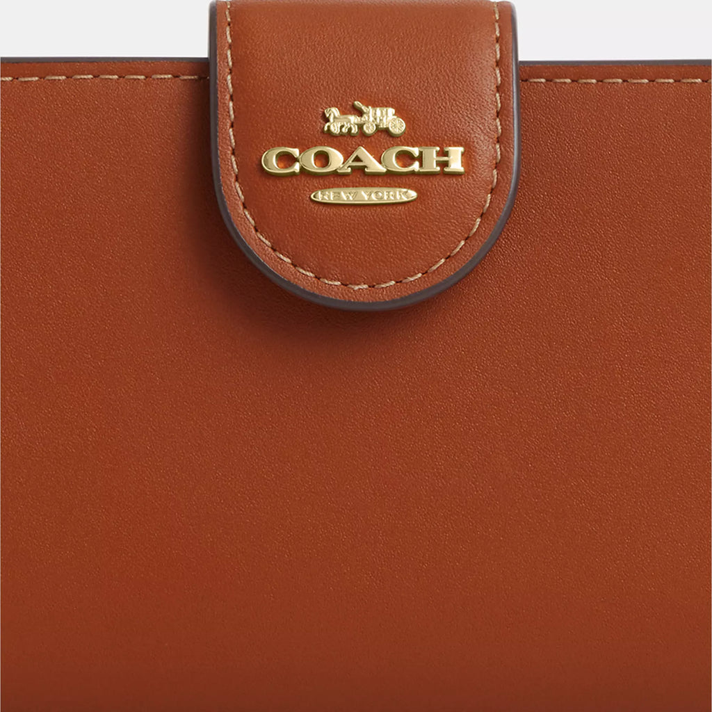Coach Outlet Medium Corner Zip Wallet