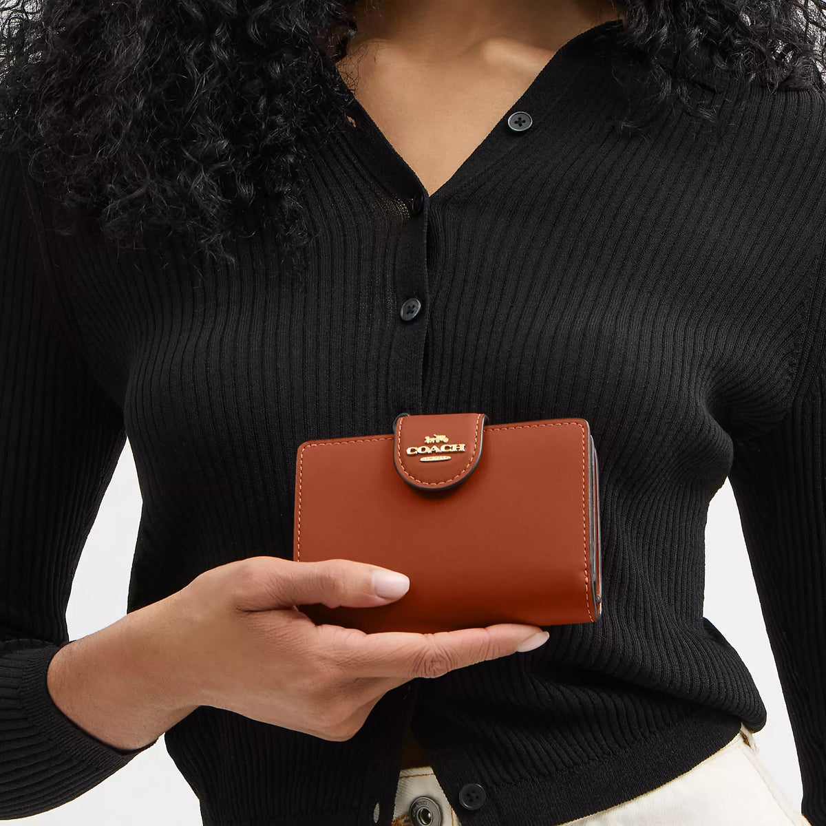 Coach Outlet Medium Corner Zip Wallet